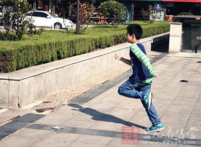 健身运动 一起来学正确的跑步方法