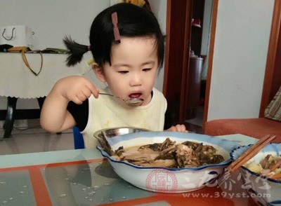 孩子挑食怎么办 这些方法解决孩子挑食问题