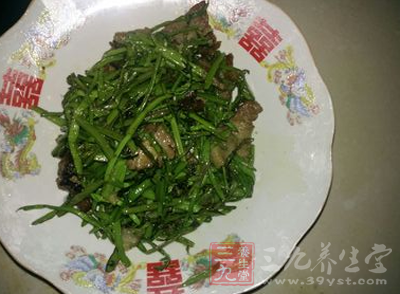 这菜虽好 但要小心致癌 让家人多注意