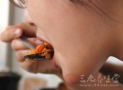 哪些食物不能一起食用 这些食物一起吃太伤身