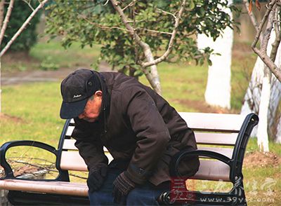 健身运动 老人锻炼需遵守这些