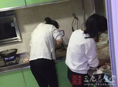 男女夜里做这事竟暗示有好运