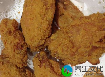 乳腺发育异常是因为爱吃油炸鸡翅这类食物