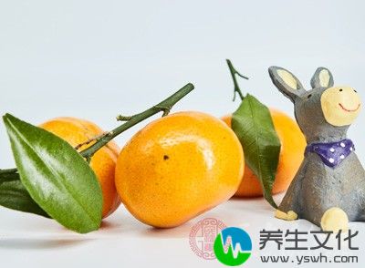 食用柑橘可以降低沉积在动脉血管中的胆固醇