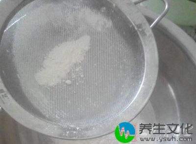 艾叶表面全部沾有面粉