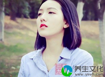 大高颧骨的女人她们的婚姻都是不会平顺的