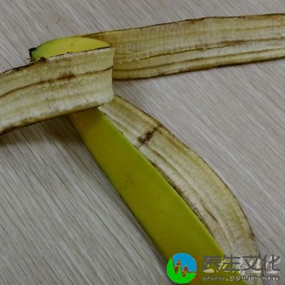 香蕉皮可以治疗皮肤瘙痒