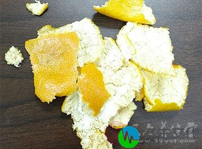 橘子皮的第一大多用就是可以做养花的肥料