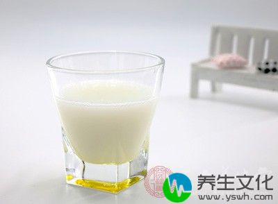 各种动物性食物、奶制品中所含的蛋白质属优质蛋白质