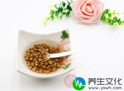 绿豆的清热之力在皮，解毒之功在内