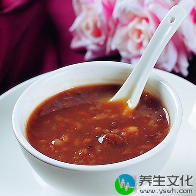 核桃栗子红豆养生粥