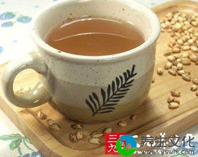 饭后喝大麦茶或橘皮水