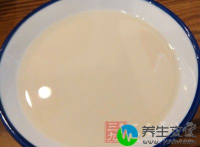 另外黄豆及其制品，如豆腐、豆浆、豆干均含有丰富的大豆异黄酮类物质