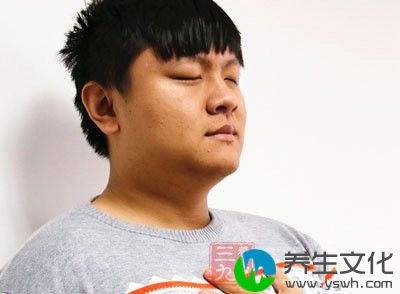 说话声音小的男人通常缺乏自信