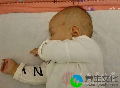 如果宝宝需要从母乳喂养转成奶粉喂养