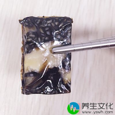 将阿胶粉碎成细粉状