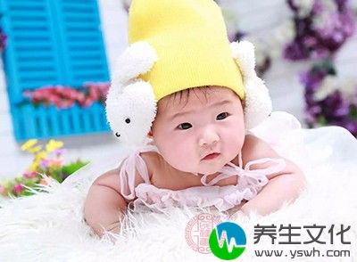 婴幼儿本身的呼吸通道，如鼻孔、鼻腔比较狭窄，故稍有分泌物或粘膜肿胀就易阻塞