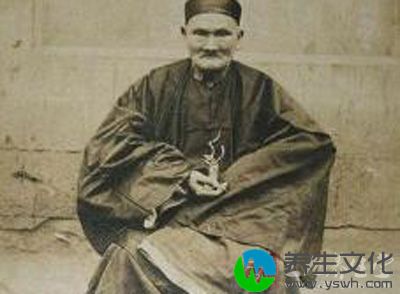 李清云(1677-1933)寿享256年，是清末民初的中医药学者，也是世界上著名的长寿老人