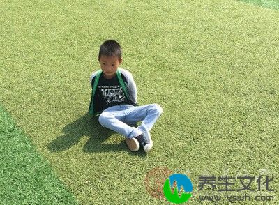 当小朋友感冒没有完全治愈的话，就很有可能会变成鼻窦炎