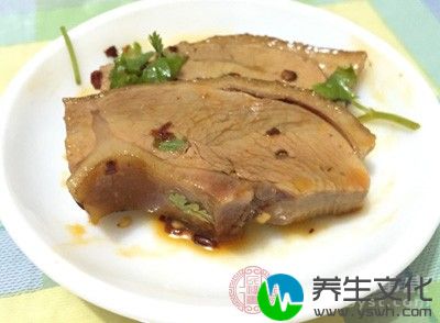 鹅肉中脂肪含量较低