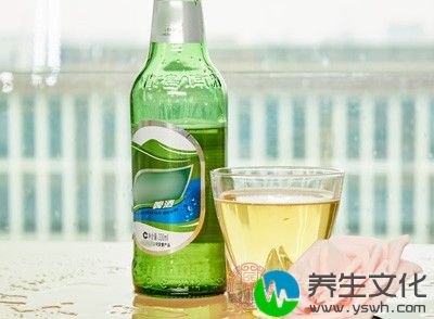 再对比此类啤酒18个月的保质期