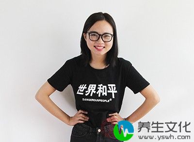 液体会首先聚积在盆腔,从而形成盆腔积液