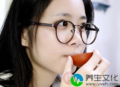 当归远志酒：适用于妇女月经不调或气血不足者