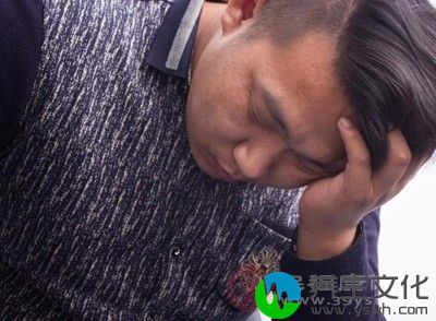 中度以上的慢性肾功能不全患者常常合并贫血