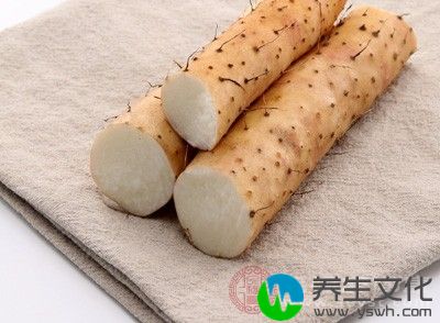 新鲜山药100克，黑米一小把，红枣5颗