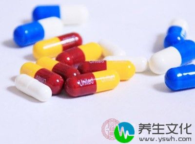 控制颅高压：限制入量，给予甘露醇脱水