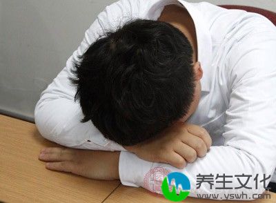 身体乏力、容易疲劳是肝病常见的症状