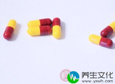 西医治疗：红眼病单眼或双眼结膜充血，大量粘液脓性分泌物