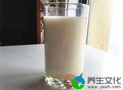 多吃富含蛋白食物可预防压疮