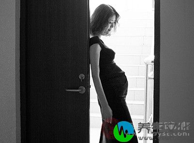 妊娠晚期的时候子宫体积增大了很多