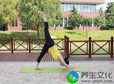 运动不但能够控制女性的体重，还能将内分泌调节至正常稳定的水平