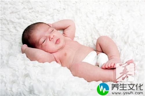 纯母乳宝宝大便有粘液是什么病？