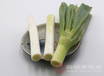 大葱的禁忌 大葱和这个食物同吃会腹泻