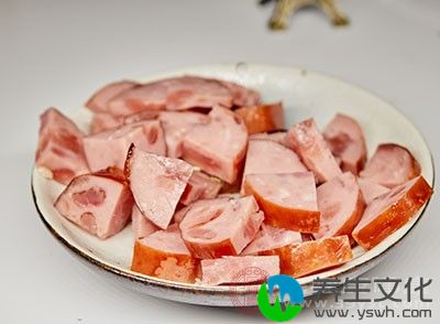 加工肉类包括香肠、培根和火腿