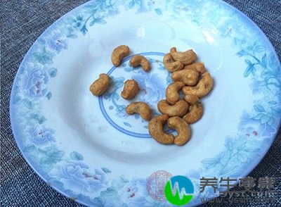 每日所食用的坚果