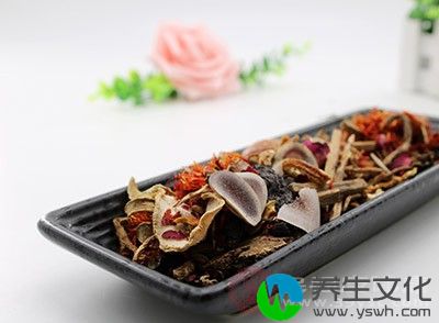 桂枝8克,白芍8,炙甘草5,黑附子6,生姜3片(切)