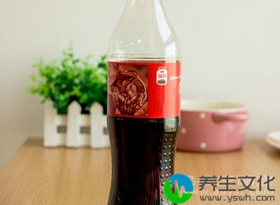 含糖饮料代替水的孩子平均每天摄入200卡热量