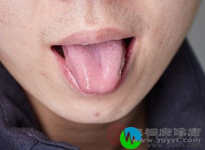 若患者舌苔粘腻，体内湿盛