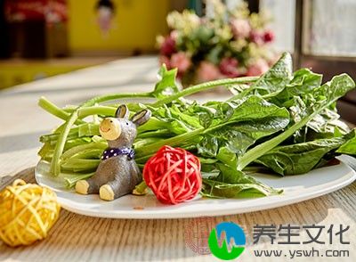 菠菜虽然我们经常吃价格也很便宜但是它的营养丰富