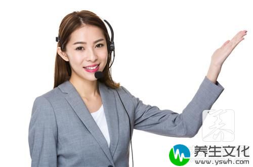 女人右手中指麻木